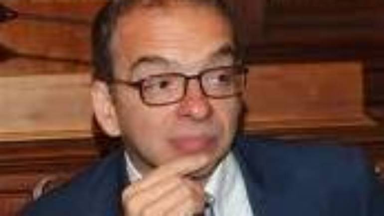 Il corriere di Siena: Lorenzo Brenci, da politico a romanziere con “Bar Sur”