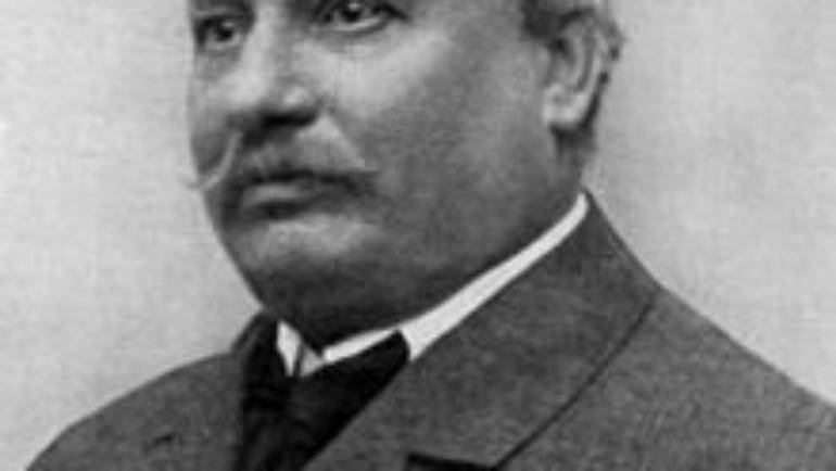 Il Corriere di Siena: “Giovanni Pascoli poeta delle cose”, una storia vera che avvince il lettore