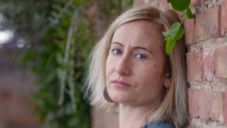 La verità nello specchio. Elisa Mariotti presenta i suoi racconti a Poggibonsi